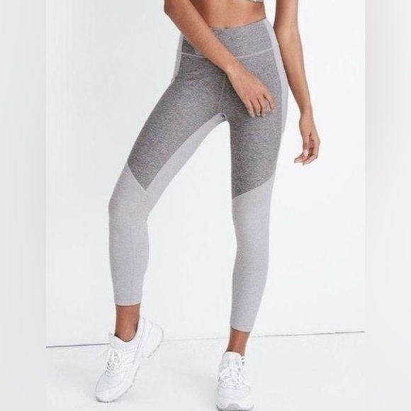 Outdoor Voices Pants - Outdoor Voices Two Tone Marled Grey White Leggings 25" Inseam Size Small